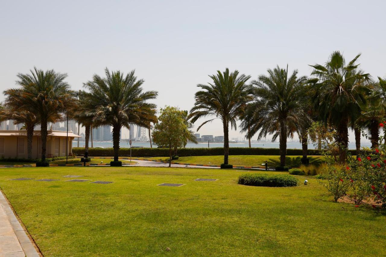 Bay Bliss At Palm Jumeirah With Free Beach Access Lägenhet Dubai Exteriör bild